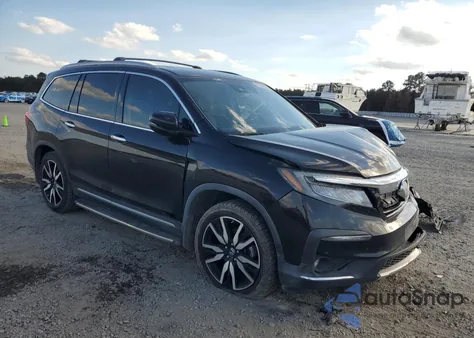 2019 Honda Pilot Touring из США, поврежденный, VIN 5FNYF6H91KB061093